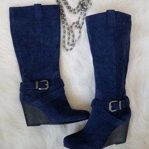 BCBGeneration Wilsa Suede Wedge boots, New sz7